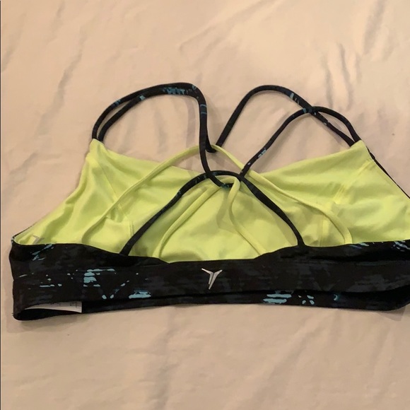 Old Navy Sports Bra - Picture 2 of 3